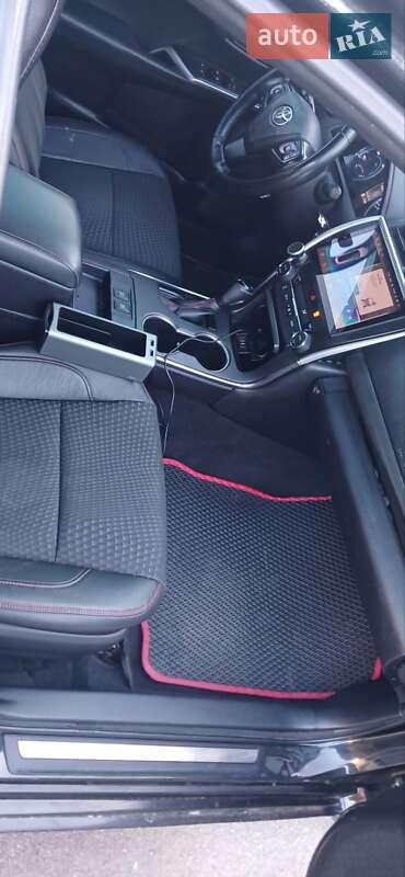 Седан Toyota Camry 2015 в Києві фото 8 Седан Toyota Camry 2015 в Києві