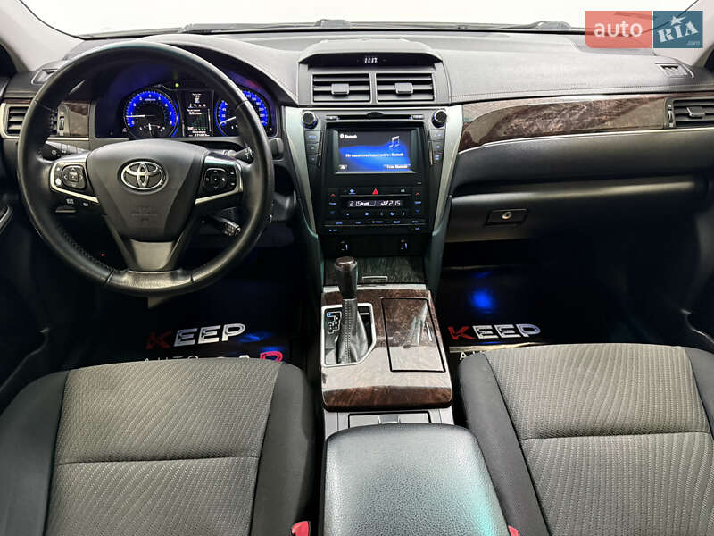 Седан Toyota Camry 2016 в Одесі
