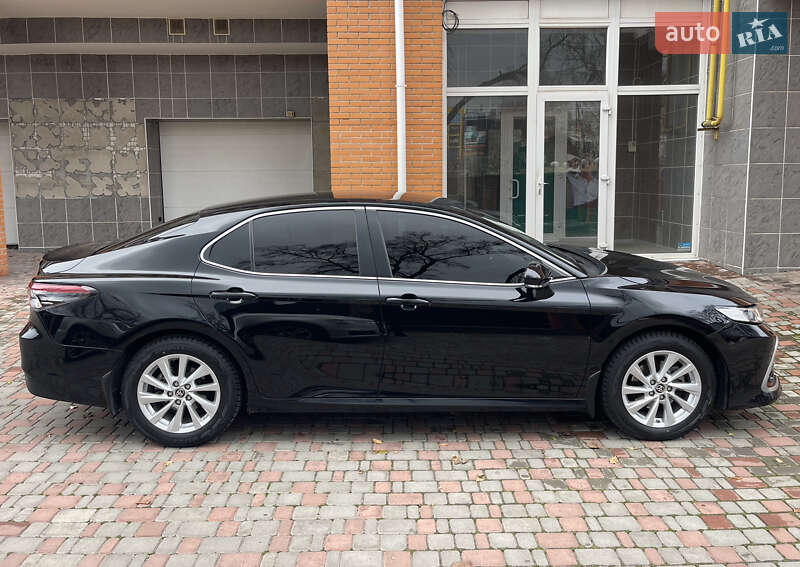 Седан Toyota Camry 2021 в Киеве фото 5 Седан Toyota Camry 2021 в Киеве