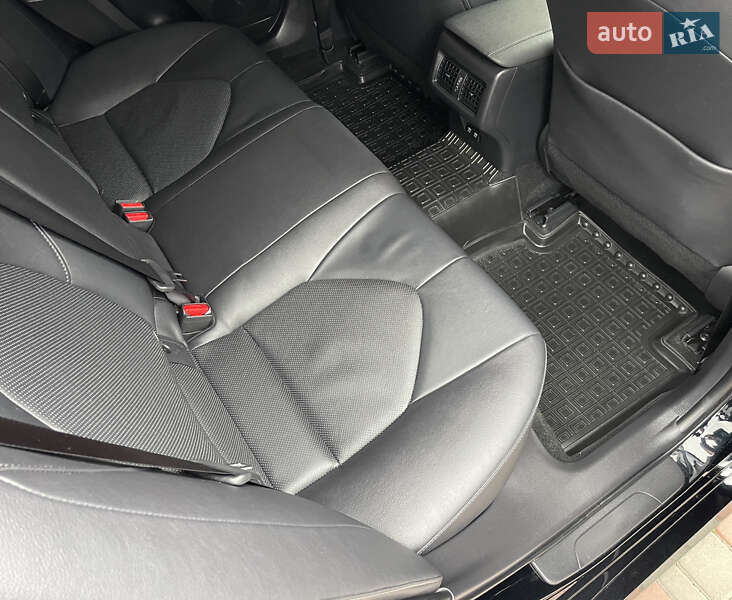 Седан Toyota Camry 2021 в Киеве фото 35 Седан Toyota Camry 2021 в Киеве