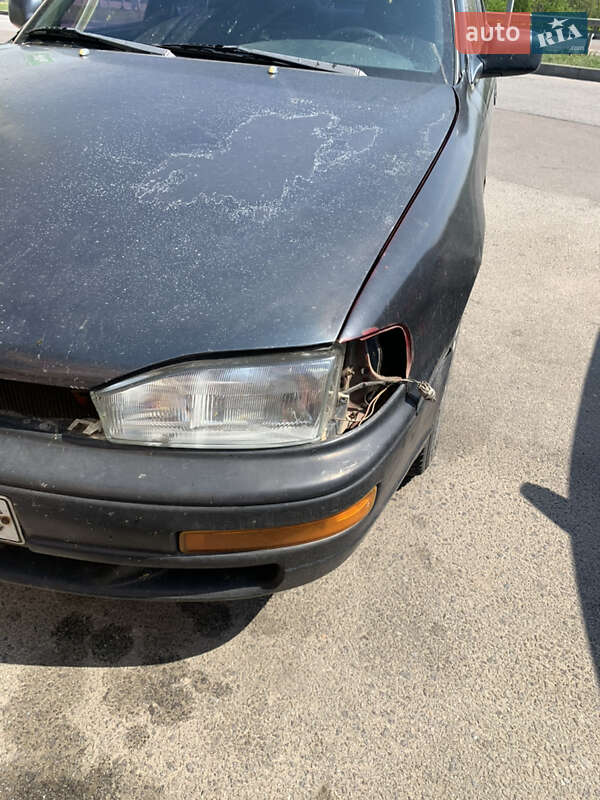 Седан Toyota Camry 1991 в Виннице