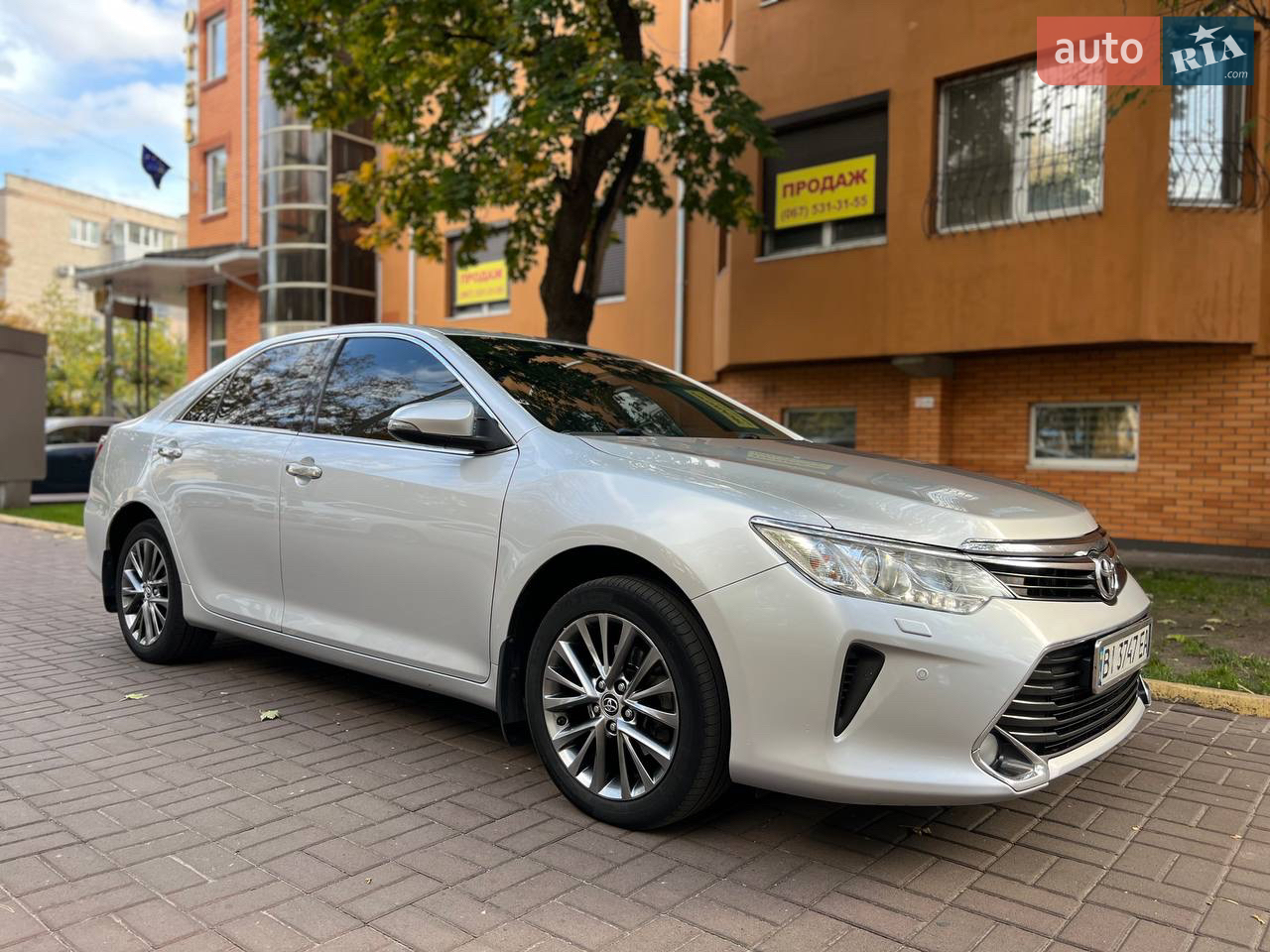 2015 Toyota Camry - мініатюра 28