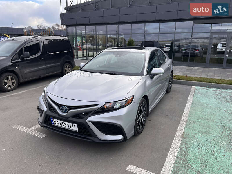 Седан Toyota Camry 2022 в Умани фото 5 Седан Toyota Camry 2022 в Умани
