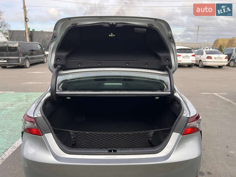 Седан Toyota Camry 2022 в Умани фото 17 Седан Toyota Camry 2022 в Умани