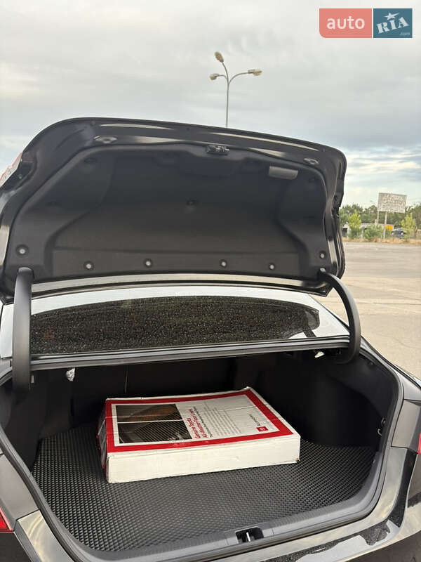 Седан Toyota Camry 2021 в Одессе фото 11 Седан Toyota Camry 2021 в Одессе