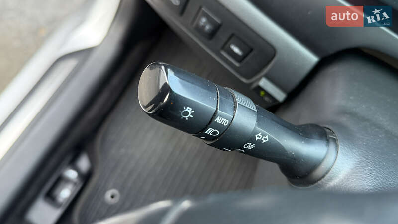 Седан Toyota Camry 2008 в Киеве