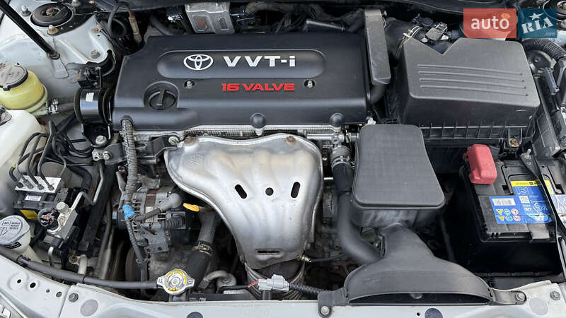 Седан Toyota Camry 2008 в Киеве