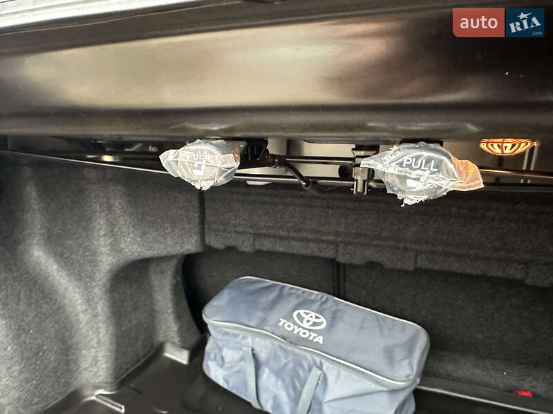 Седан Toyota Camry 2013 в Волочиске фото 34 Седан Toyota Camry 2013 в Волочиске