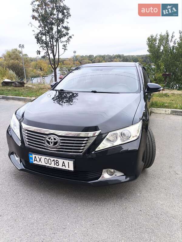 Toyota Camry 2012