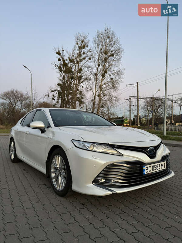 Седан Toyota Camry 2019 в Львове фото 4 Седан Toyota Camry 2019 в Львове