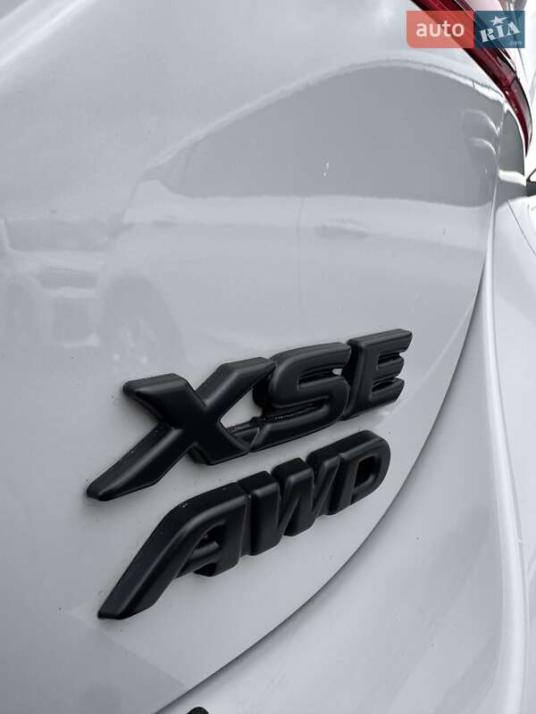 Седан Toyota Camry 2024 в Белогородке