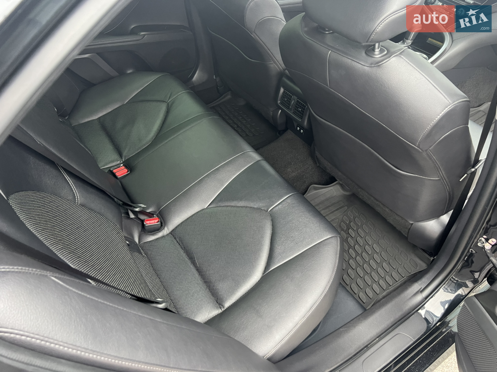 2021 Toyota Camry - мініатюра 34
