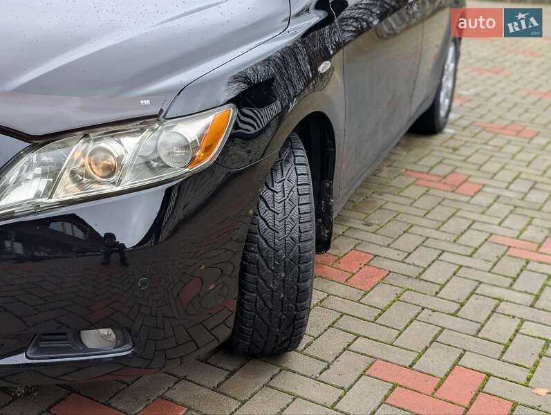 Седан Toyota Camry 2008 в Ивано-Франковске