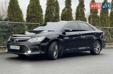 Седан Toyota Camry 2014 в Смеле