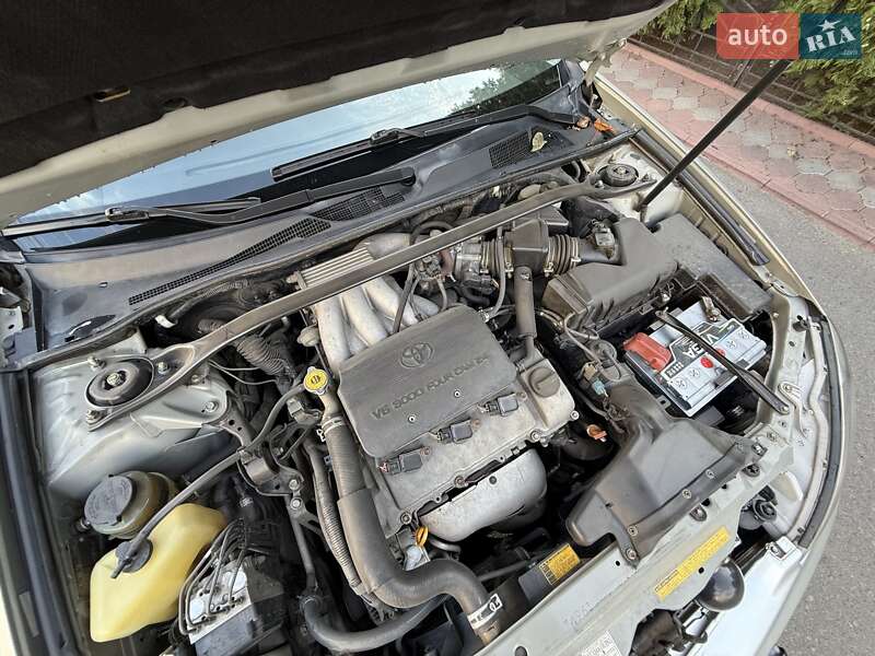 Седан Toyota Camry 2001 в Одесі