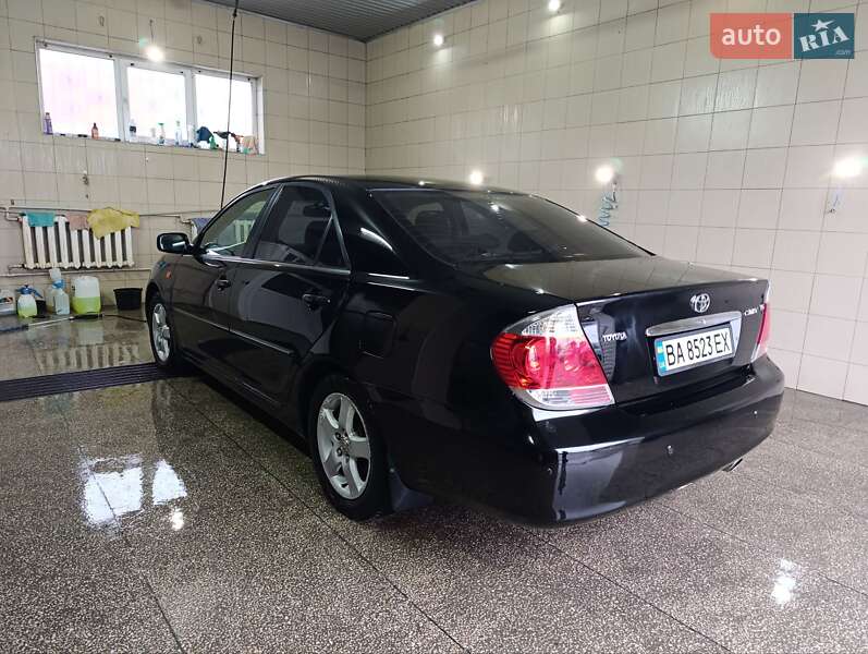 Седан Toyota Camry 2005 в Гайвороне фото 4 Седан Toyota Camry 2005 в Гайвороне