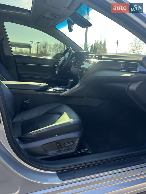 Седан Toyota Camry 2019 в Львове фото 10 Седан Toyota Camry 2019 в Львове