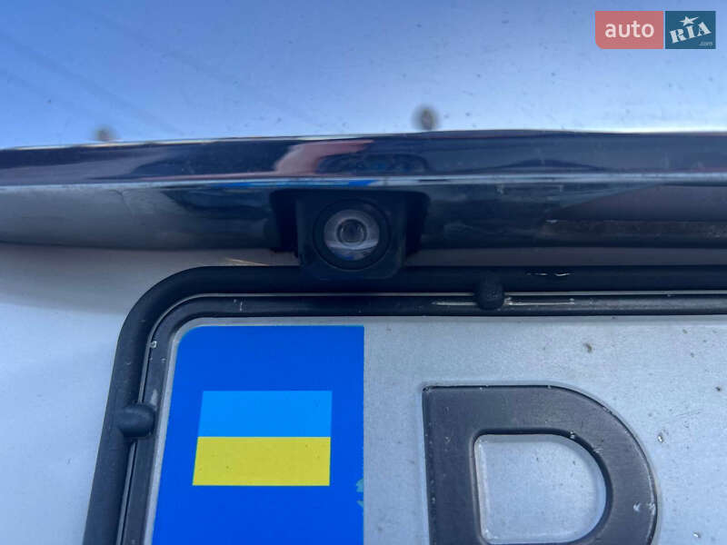 Седан Toyota Camry 2012 в Полтаве