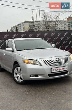 Седан Toyota Camry 2007 в Сумах