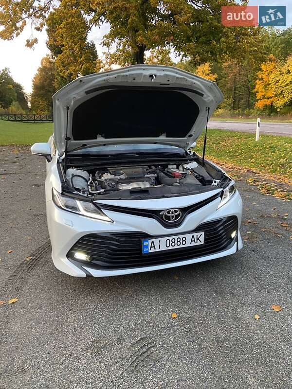 Седан Toyota Camry 2017 в Белой Церкви