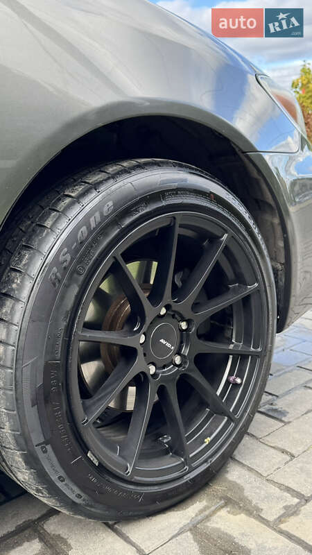 Седан Toyota Camry 2003 в Одессе