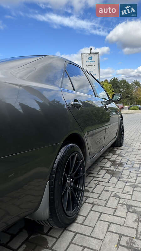 Седан Toyota Camry 2003 в Одессе
