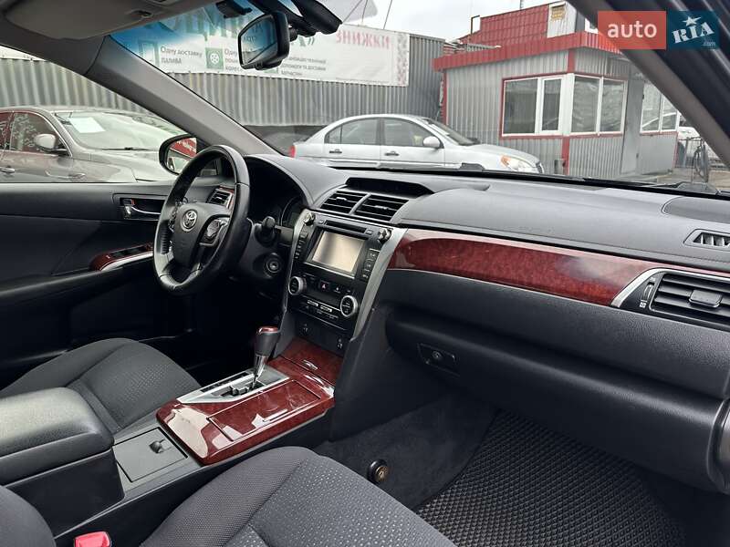 Седан Toyota Camry 2013 в Запорожье фото 10 Седан Toyota Camry 2013 в Запорожье