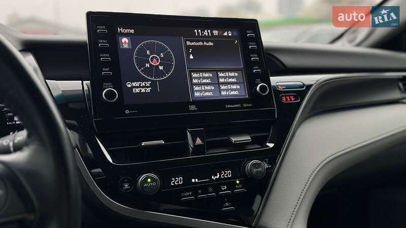 Седан Toyota Camry 2021 в Киеве