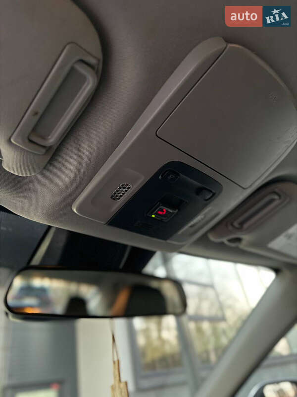 Седан Toyota Camry 2020 в Киеве