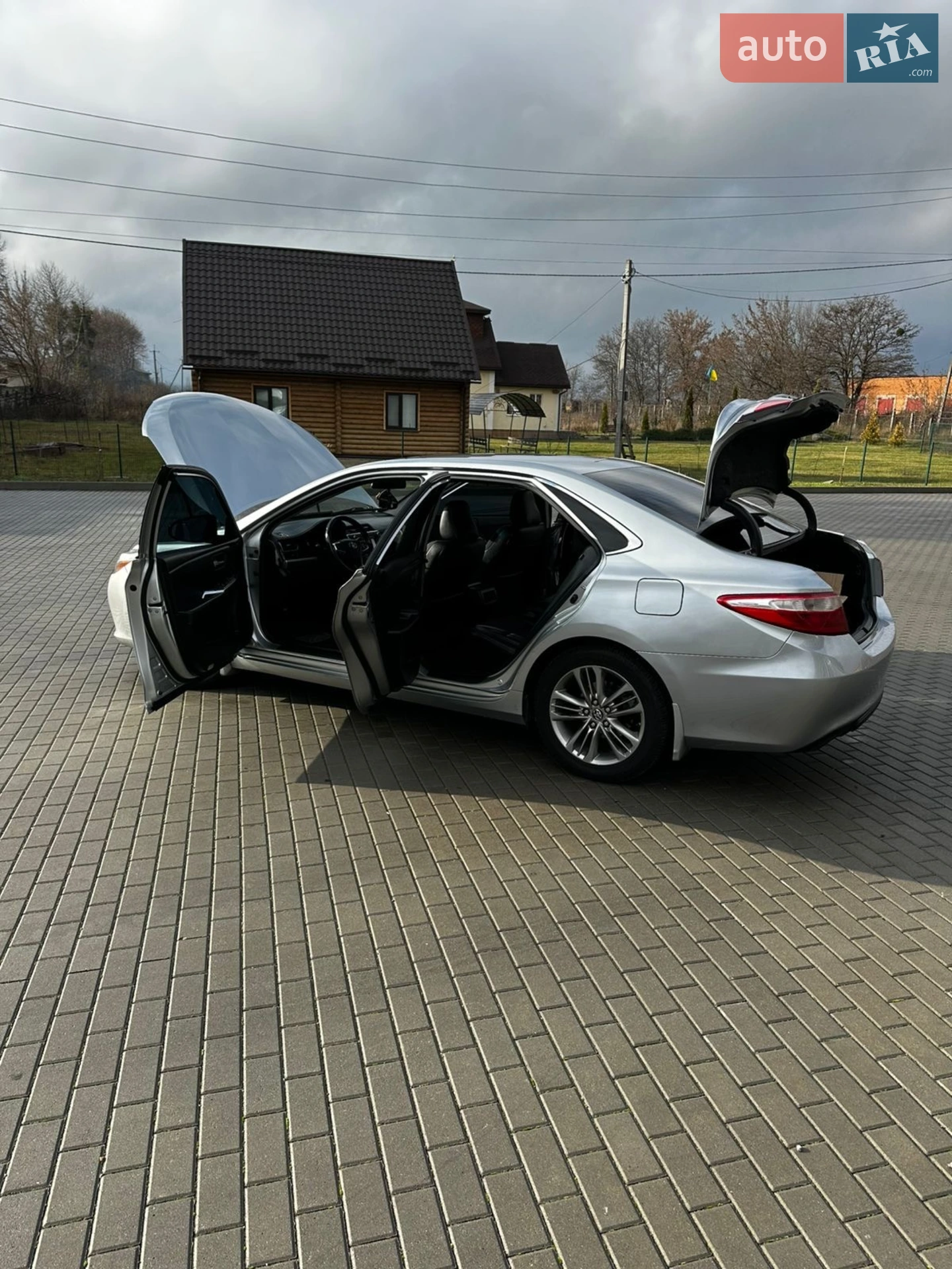 2017 Toyota Camry - мініатюра 14