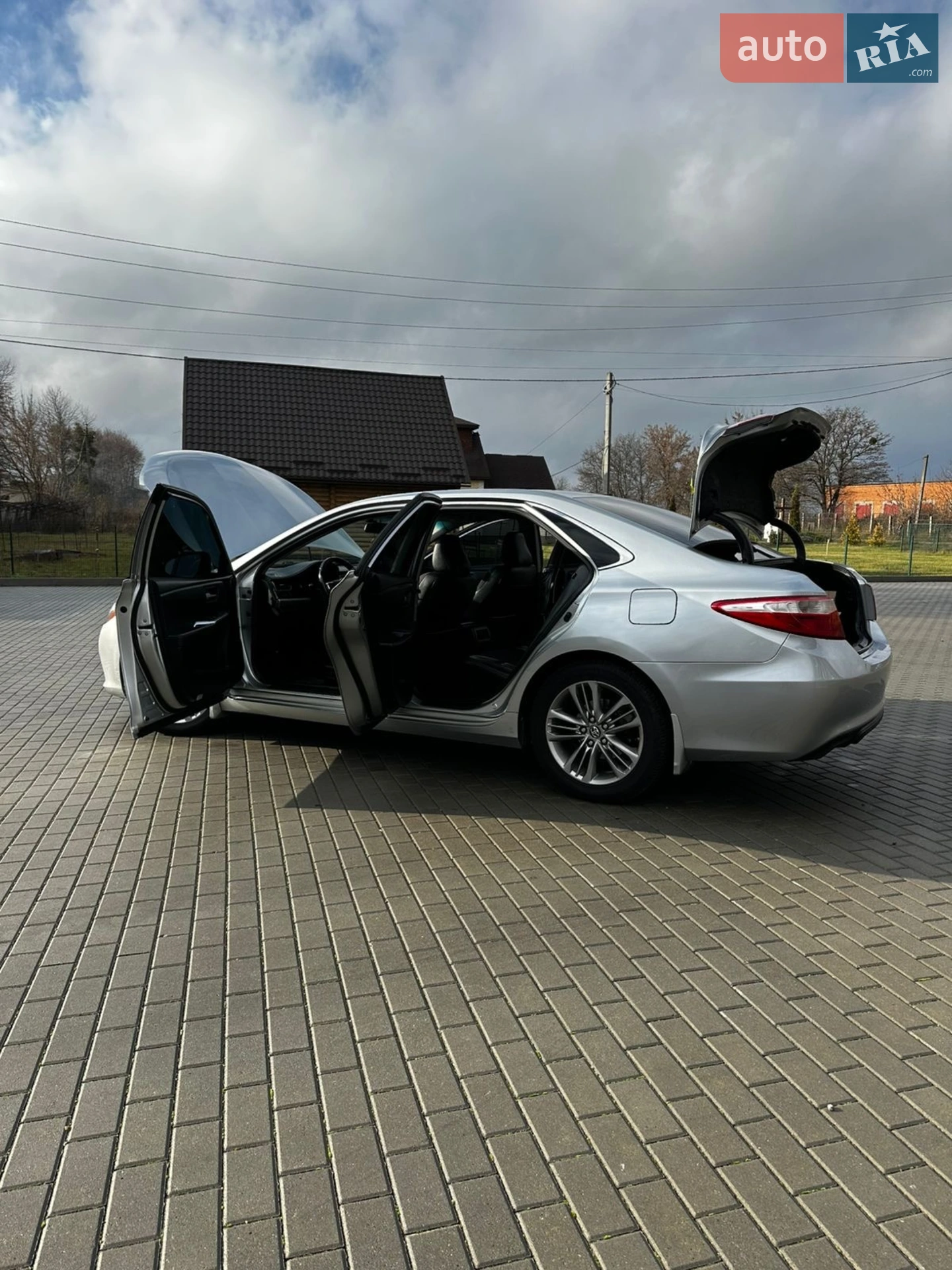 2017 Toyota Camry - мініатюра 12