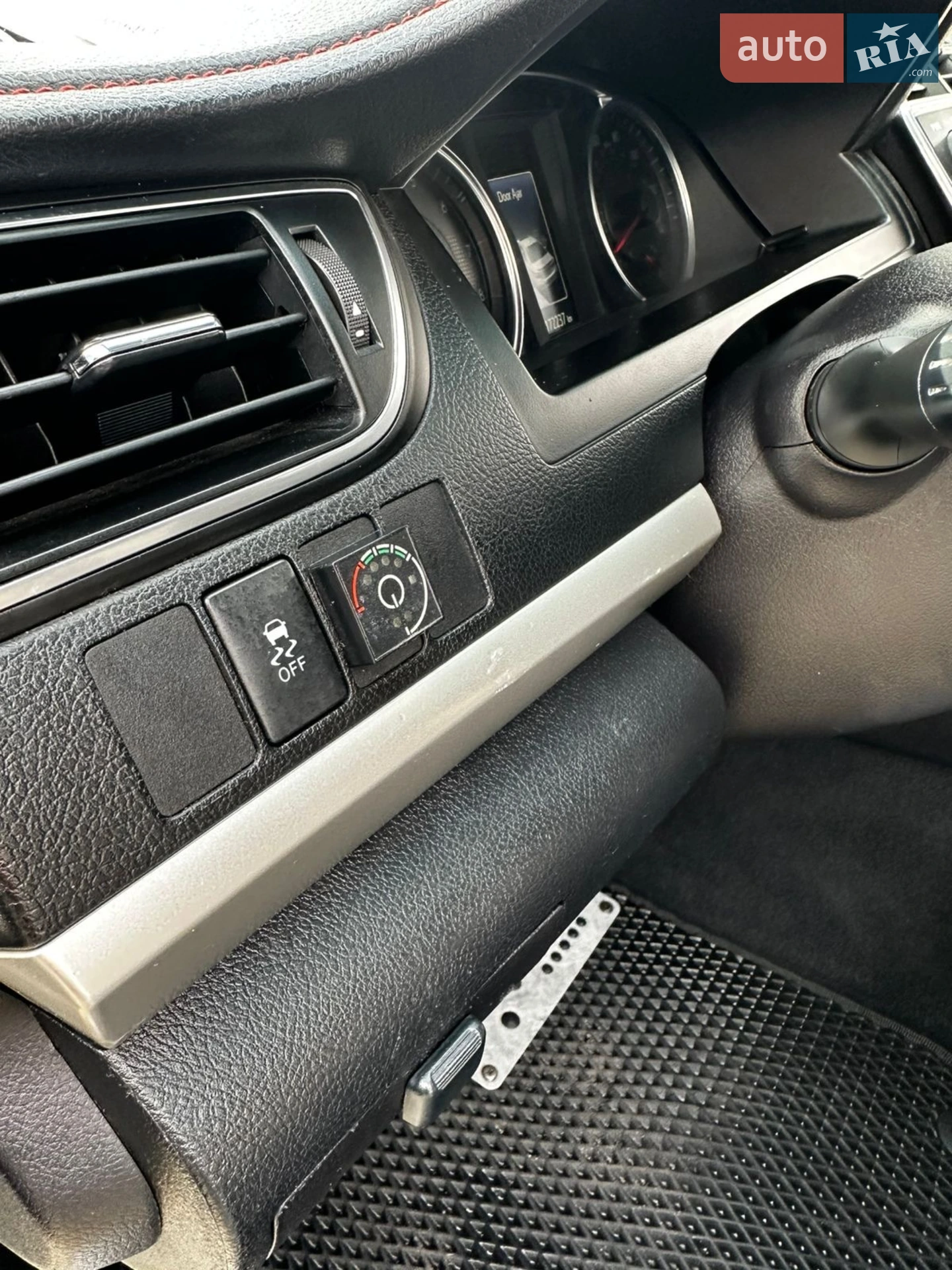2017 Toyota Camry - мініатюра 21