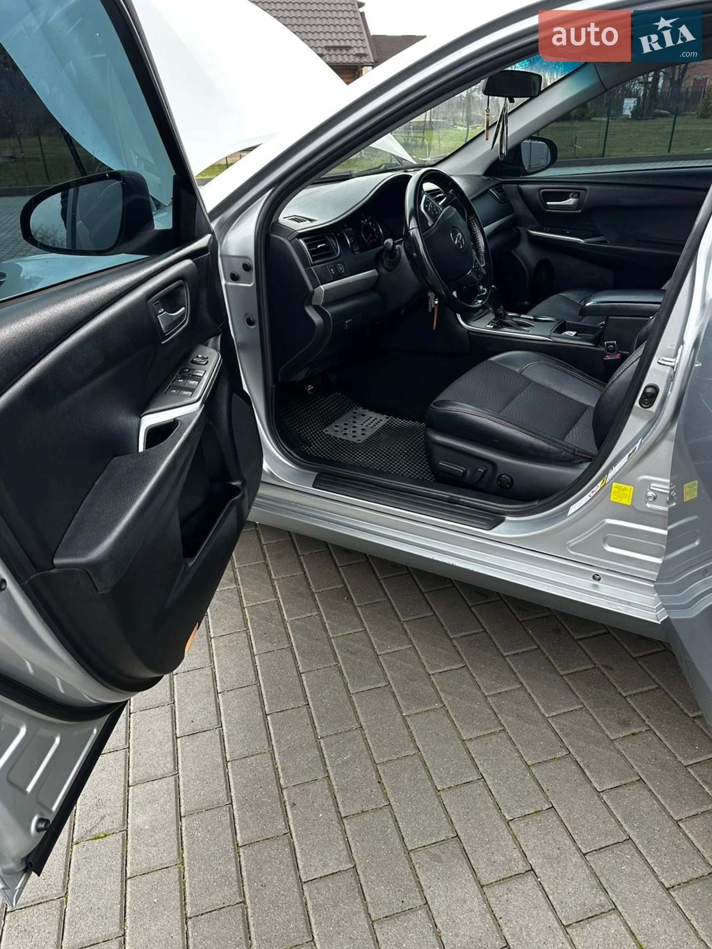 2017 Toyota Camry - мініатюра 26