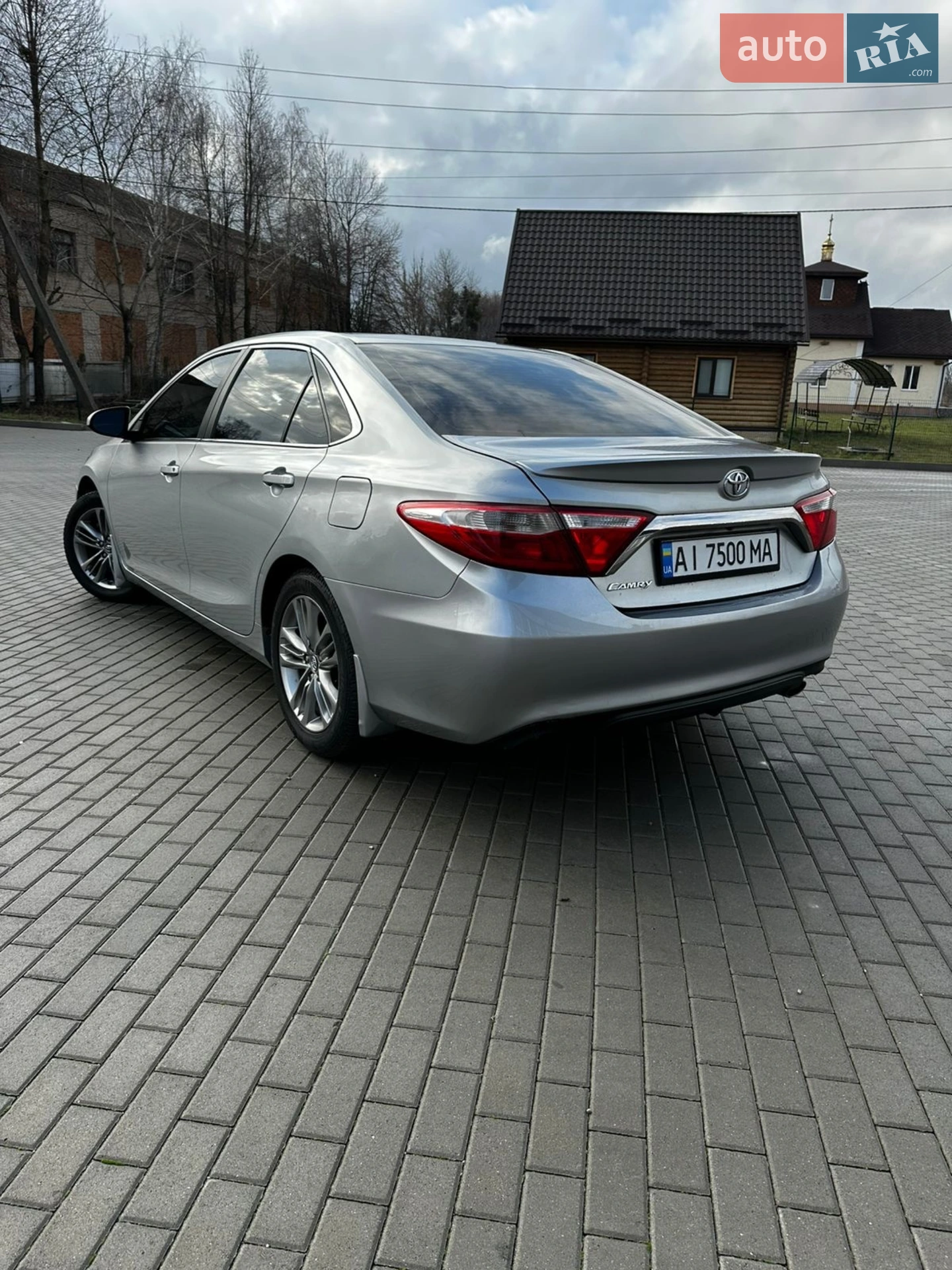 2017 Toyota Camry - мініатюра 2