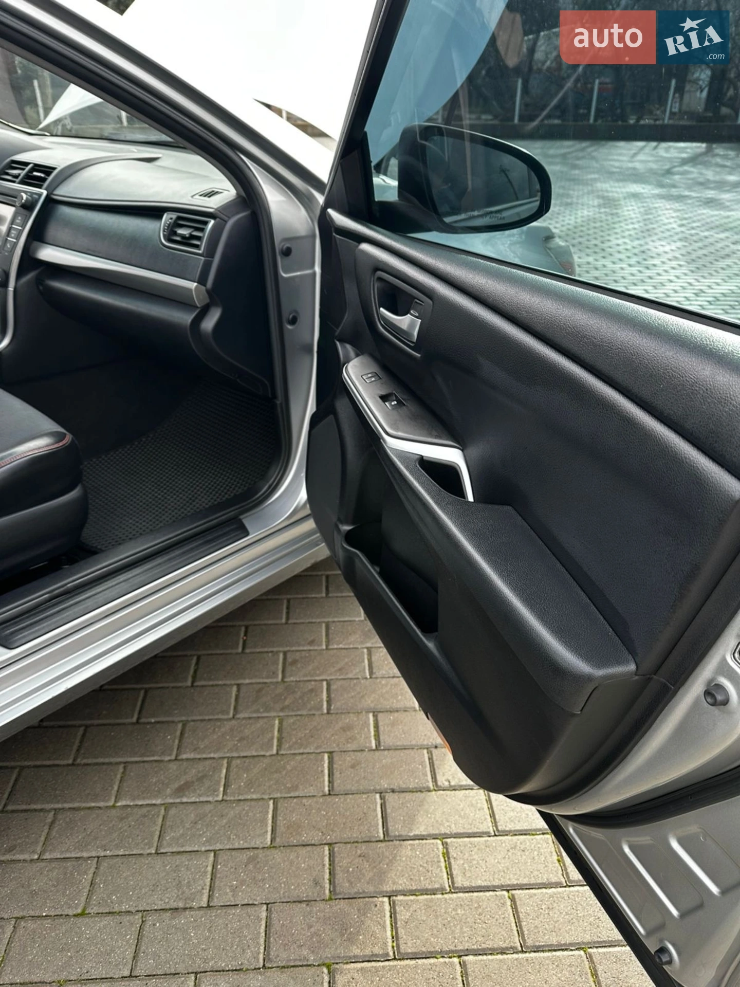 2017 Toyota Camry - мініатюра 34
