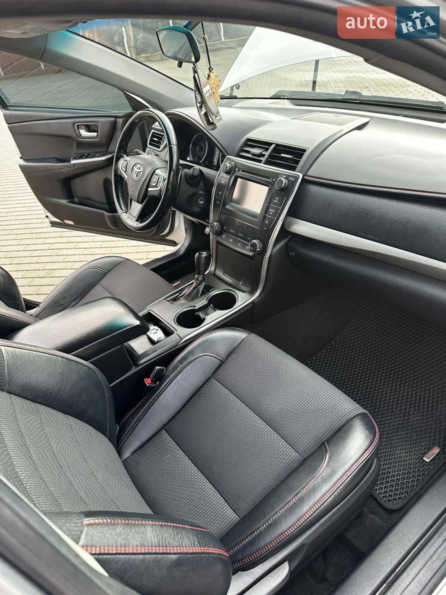 2017 Toyota Camry - мініатюра 37