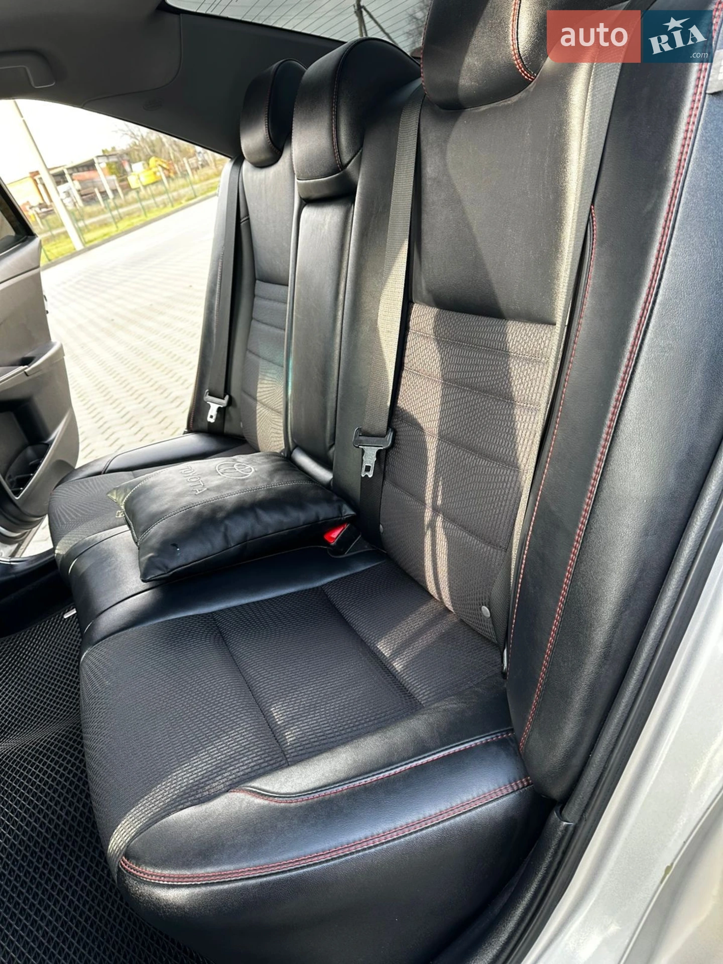 2017 Toyota Camry - мініатюра 40