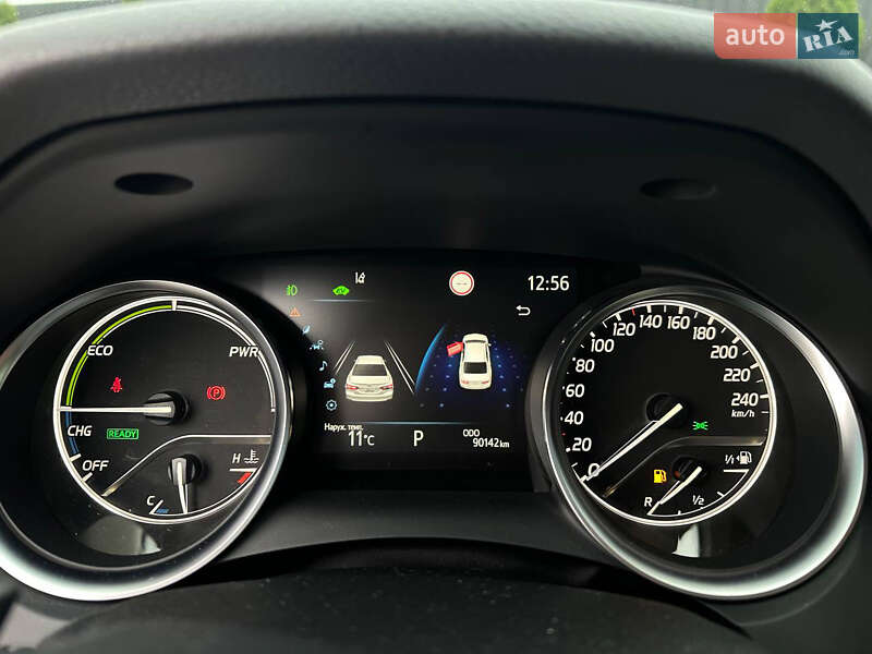 Седан Toyota Camry 2021 в Днепре