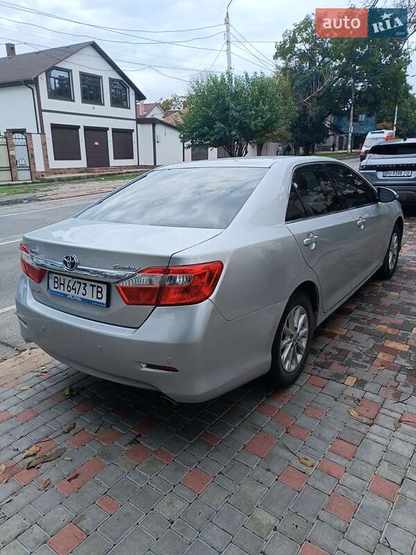 Седан Toyota Camry 2012 в Одессе