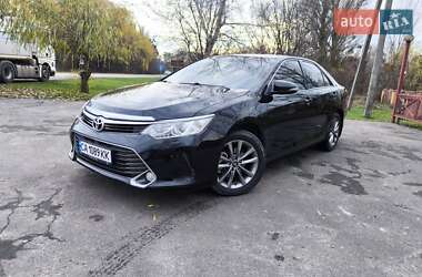 Седан Toyota Camry 2014 в Черкассах