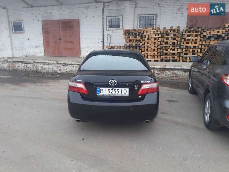 Седан Toyota Camry 2006 в Лубнах