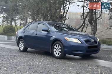Седан Toyota Camry 2007 в Днепре