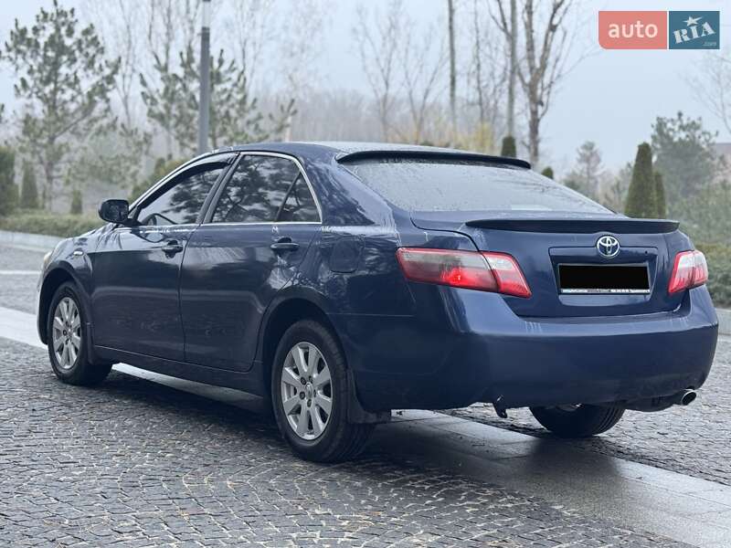 Седан Toyota Camry 2007 в Днепре
