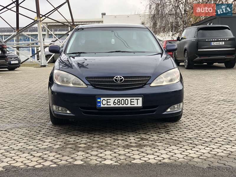 Седан Toyota Camry 2005 в Черновцах