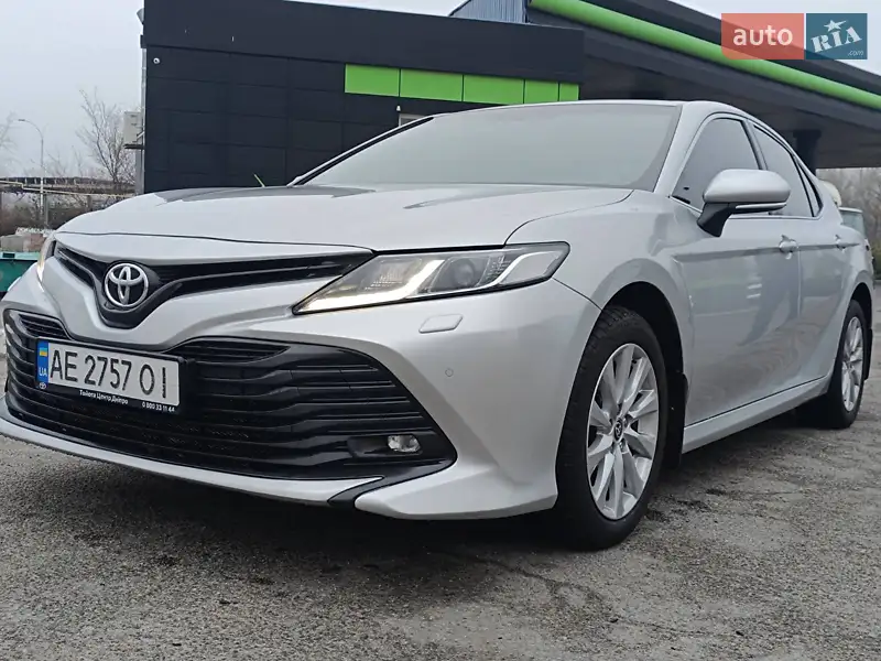 Toyota Camry 2020