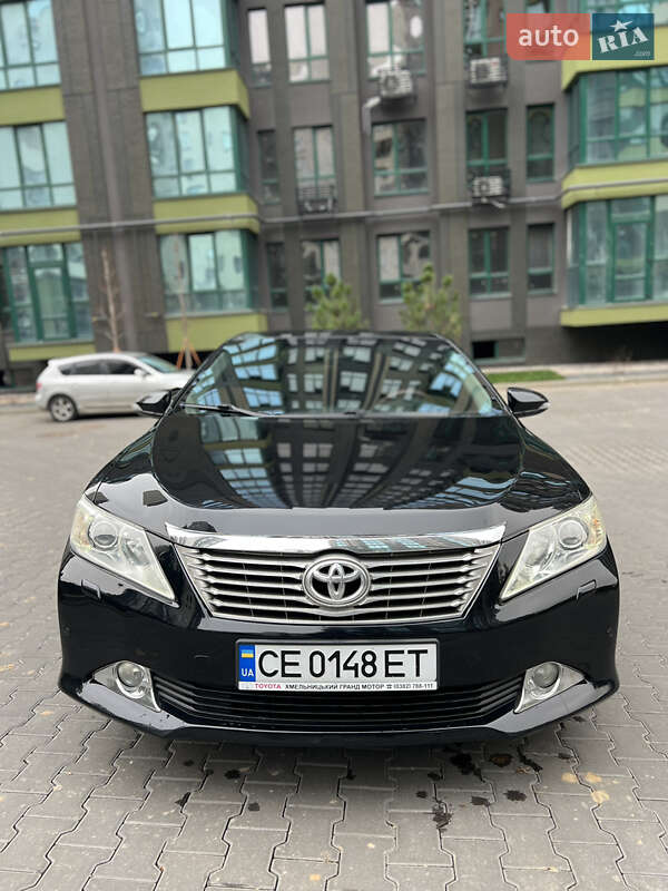 Седан Toyota Camry 2011 в Киеве