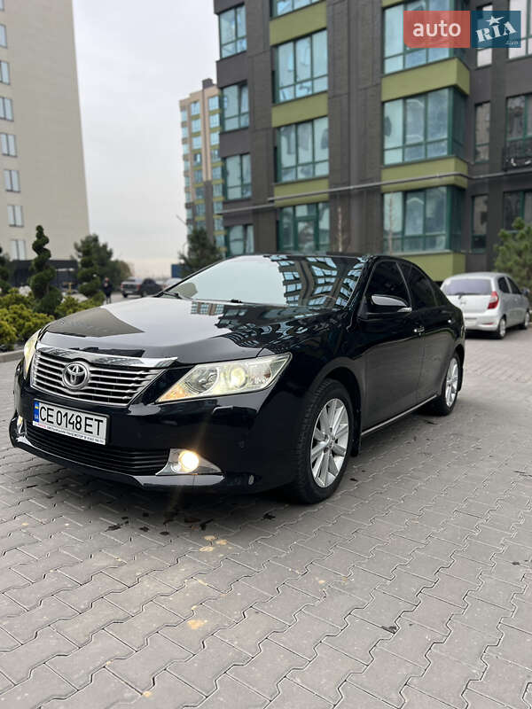 Седан Toyota Camry 2011 в Киеве