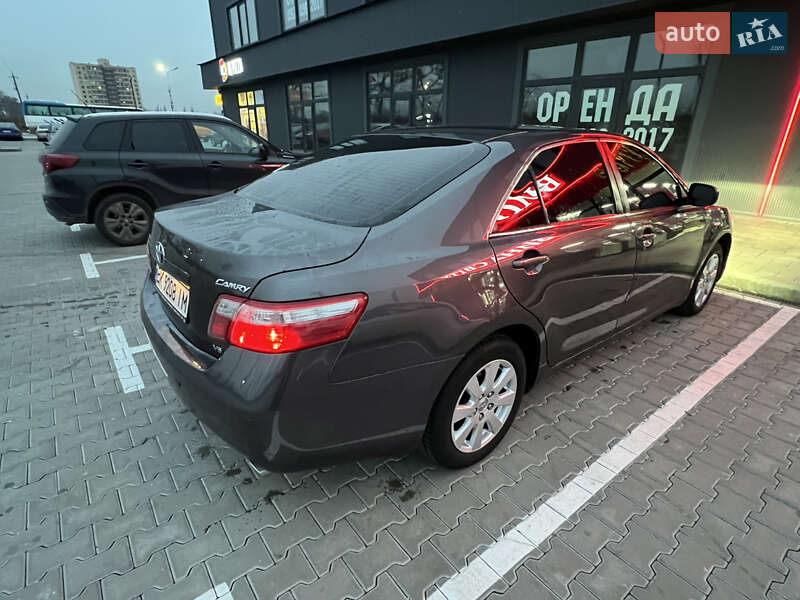 Седан Toyota Camry 2008 в Белогородке