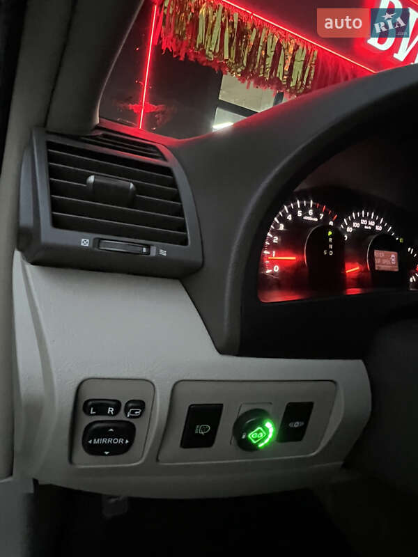 Седан Toyota Camry 2008 в Белогородке