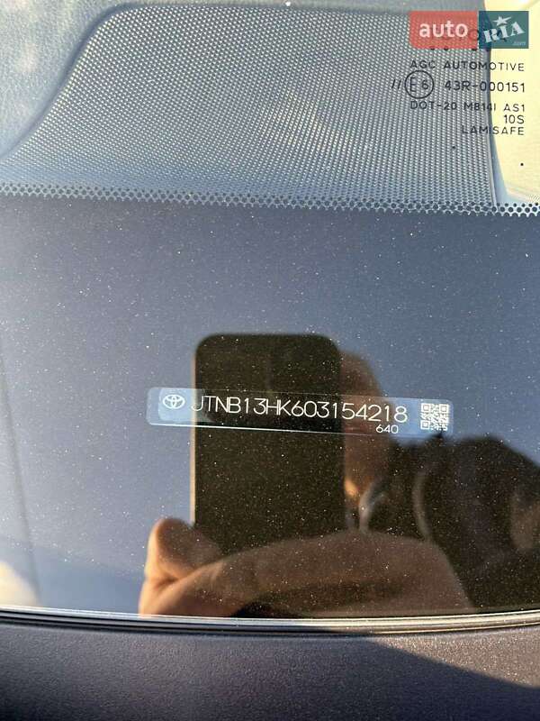 Седан Toyota Camry 2021 в Броварах